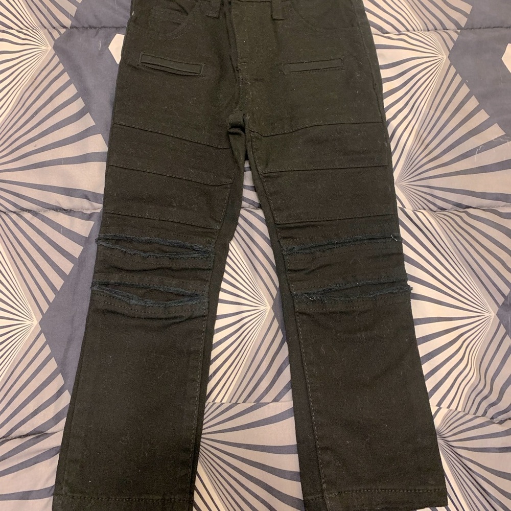 Distressed toddler jeans